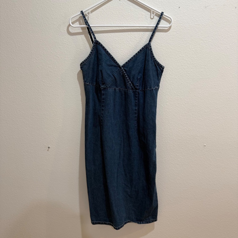 Vintage Old Navy Denim Mini Dress Medium Wash V-Neck Spaghetti Strap Size 6